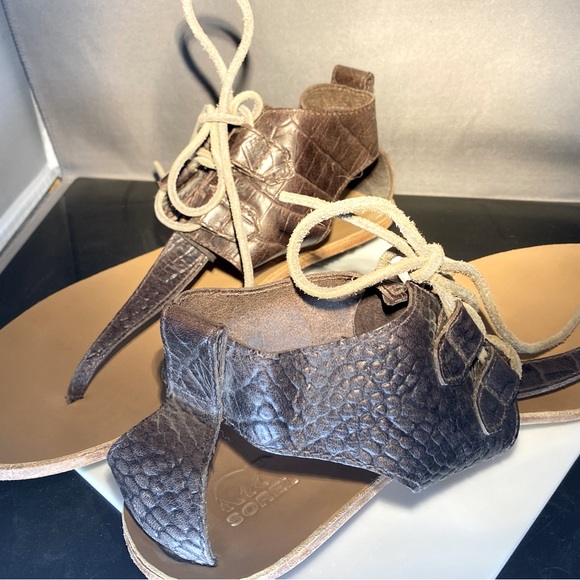 Sorel brown leather sandals - Picture 1 of 4